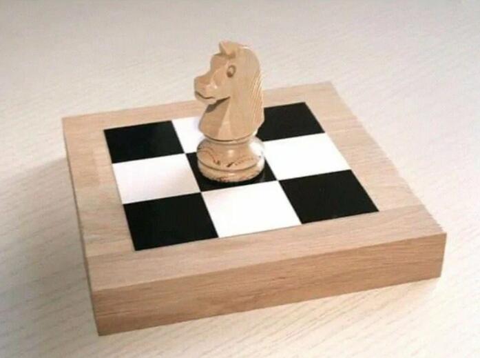 Пожелейте коника.
