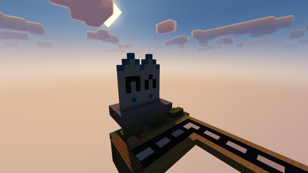 Скриншот из игры Minecraft, на котором показан памятник в виде лица персонажа ПЛМ, установленный на платформе в пустом мире