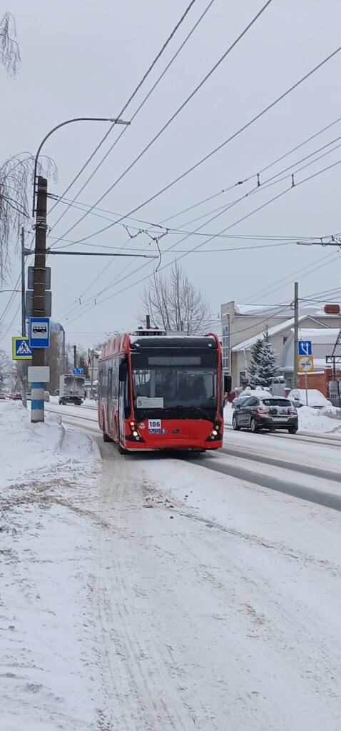 Авангард со спущенными (Ульяновск)