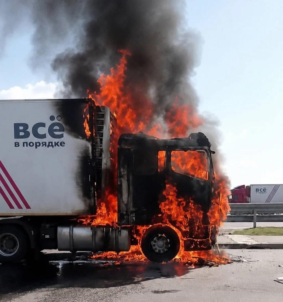 Когда забыл сделать домашку а мама видит твое поведение и спрашивает: сын у тебя все в порядке?
Ты: