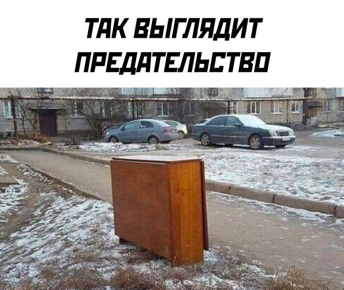 он успел побывать в каждом поколении. Вездесущая вещь как по мне + воп...